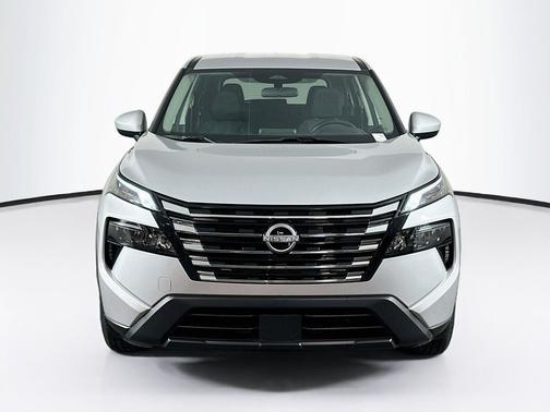 Brilliant Silver Metallic 2025 Nissan Rogue SV