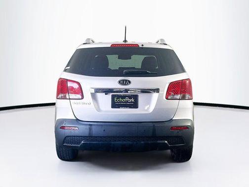 2011 Kia Sorento LX