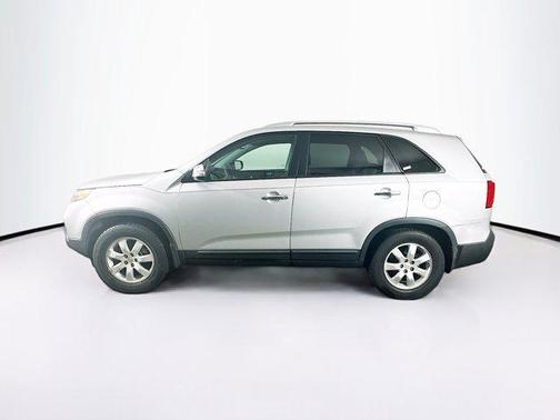 2011 Kia Sorento LX