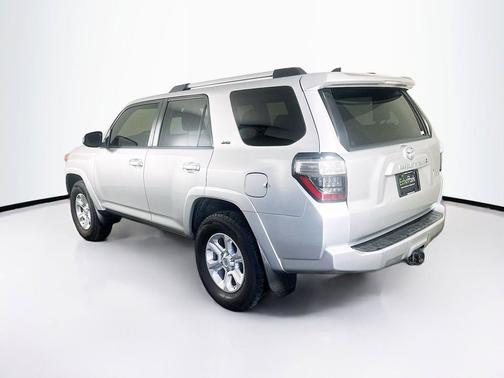 Classic Silver Metallic 2021 Toyota 4Runner SR5