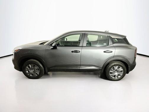 Gun Metallic 2025 Nissan Kicks S