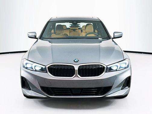 2025 BMW 330 330i