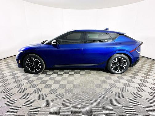 Yacht Blue 2024 Kia EV6 GT-Line