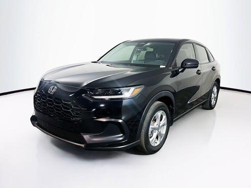 Crystal Black Pearl 2025 Honda HR-V LX