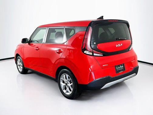 Inferno Red 2025 Kia Soul LX