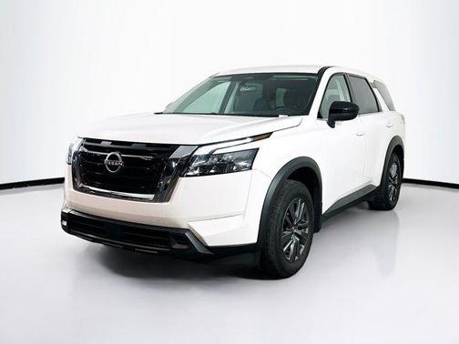 2024 Nissan Pathfinder S FWD
