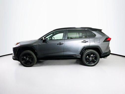 2021 Toyota RAV4 Hybrid SE