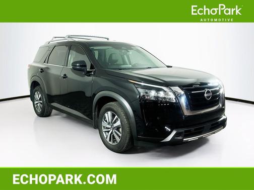 Super Black 2024 Nissan Pathfinder SL FWD