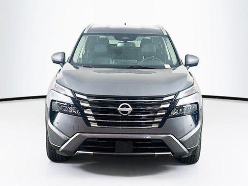Gun Metallic 2025 Nissan Rogue SL