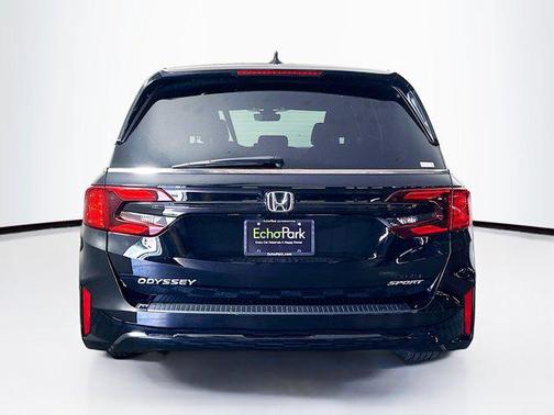 Crystal Black Pearl 2025 Honda Odyssey Sport-L
