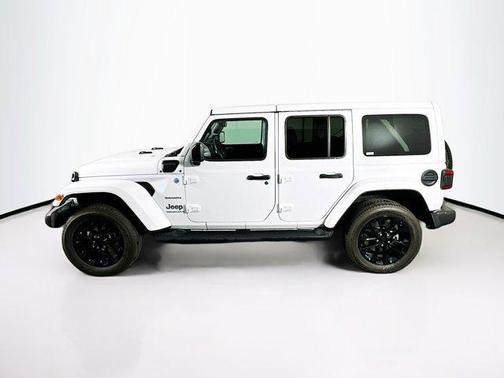Bright White Clearcoat 2023 Jeep Wrangler 4xe Sahara