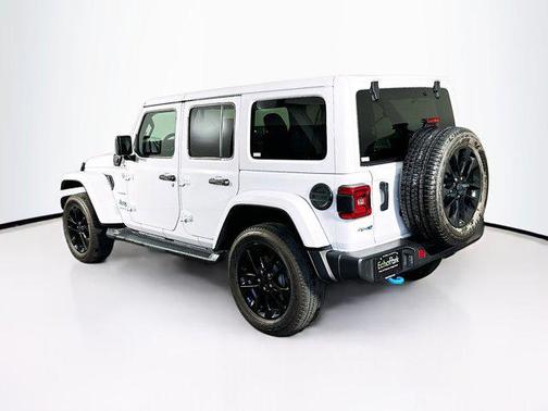 Bright White Clearcoat 2023 Jeep Wrangler 4xe Sahara