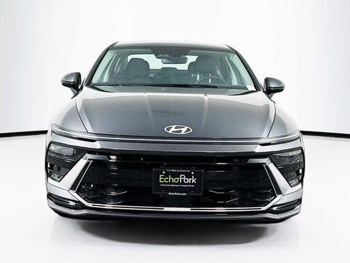 2025 Hyundai SONATA Hybrid SE