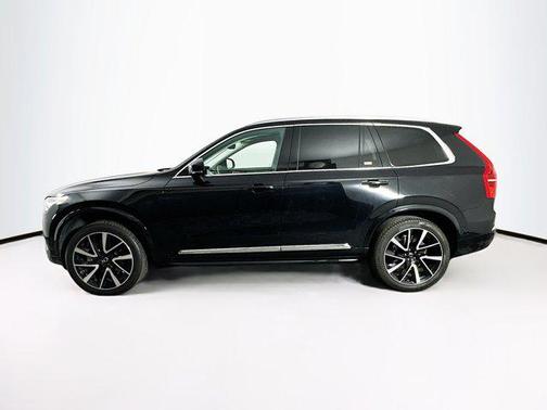 2024 Volvo XC90 B5 Plus Bright Theme
