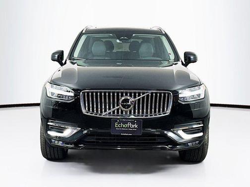 2024 Volvo XC90 B5 Plus Bright Theme