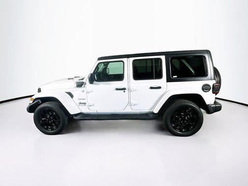 Bright White Clearcoat 2023 Jeep Wrangler 4xe Sahara