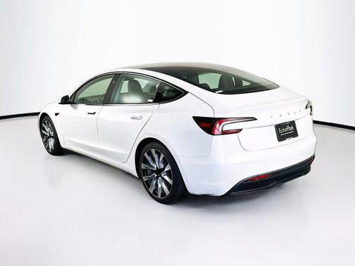 Pearl White Multi-Coat 2025 Tesla Model 3 Long Range