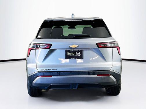 Sterling Gray Metallic 2025 Chevrolet Equinox 1LT