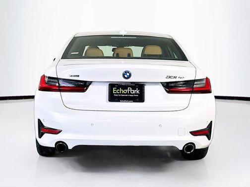2022 BMW 330e xDrive