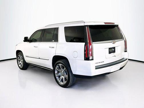 Crystal White Tricoat 2016 Cadillac Escalade Premium