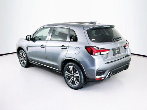 2024 Mitsubishi Outlander Sport SE