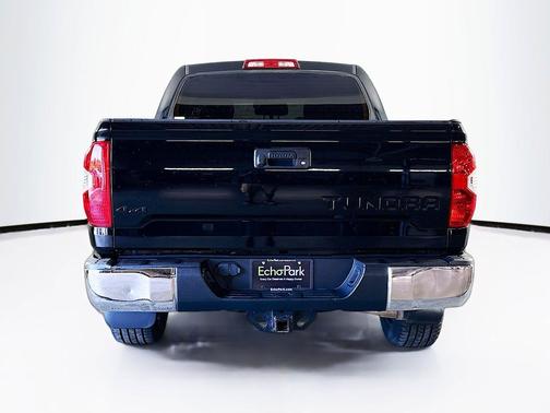Black 2017 Toyota Tundra SR5