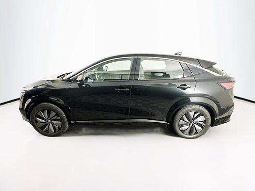 Black Diamond Pearl 2023 Nissan ARIYA ENGAGE