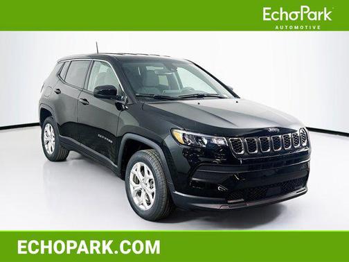 Diamond Black Crystal Pearlcoat 2024 Jeep Compass Sport
