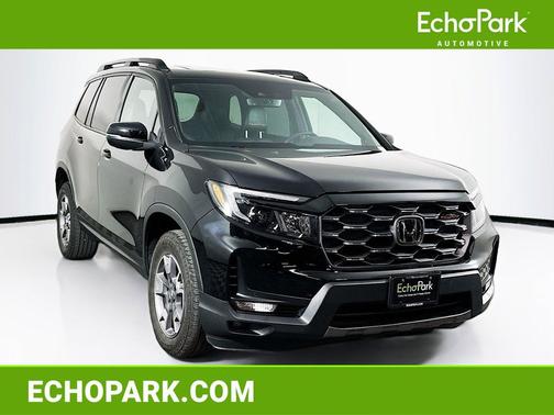 Crystal Black Pearl 2022 Honda Passport AWD TrailSport