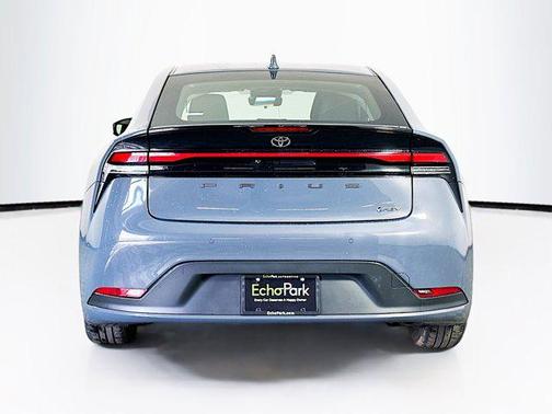2023 Toyota Prius LE