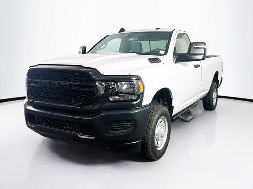2024 RAM 2500 Tradesman Regular Cab 4x4 8' Box
