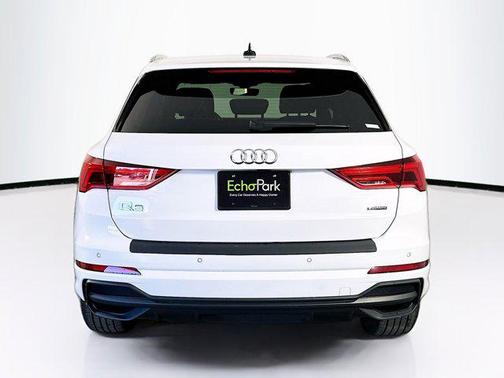 Navarra Blue Metallic 2024 Audi Q3 Premium 45 TFSI S line quattro Tiptronic