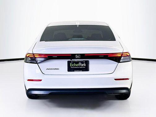 2025 Honda Accord LX 1.5T