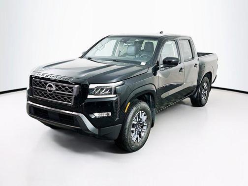2024 Nissan Frontier SL