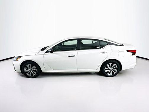 2024 Nissan Altima S FWD