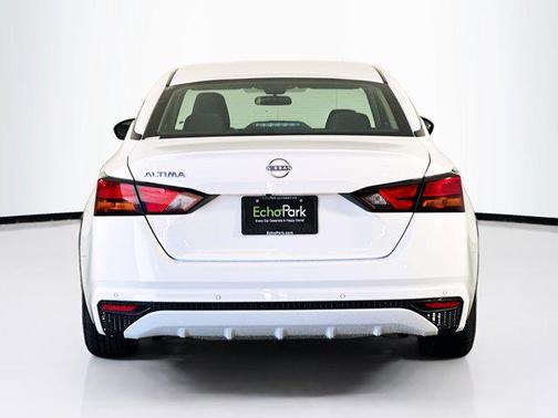 2024 Nissan Altima S FWD