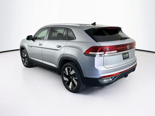 Silver Mist Metallic 2026 Volkswagen Atlas Cross Sport 2.0T SE w/Technology