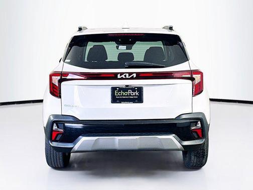 Snow White Pearl 2025 Kia Seltos S