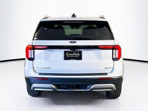 Space White Metallic 2025 Ford Explorer Platinum