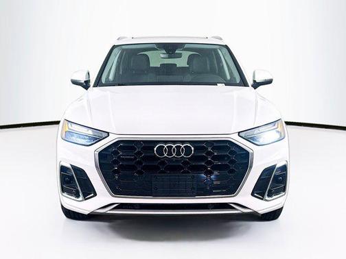 2024 Audi Q5 45 S line Premium Plus