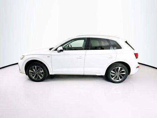 2024 Audi Q5 45 S line Premium Plus