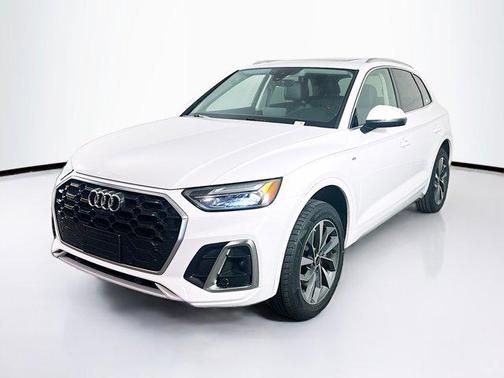 2024 Audi Q5 45 S line Premium Plus