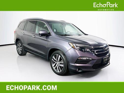 Modern Steel Metallic 2017 Honda Pilot Touring