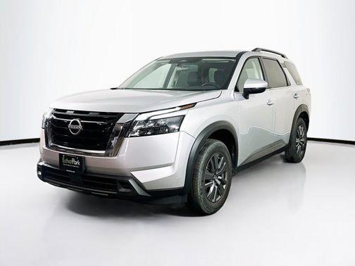 2025 Nissan Pathfinder SV FWD