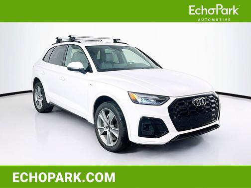 Arkona White 2025 Audi Q5 45 S line Premium