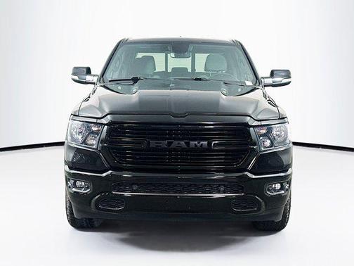 Diamond Black Crystal Pearlcoat 2020 RAM 1500 Big Horn/Lone Star