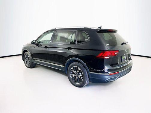 2024 Volkswagen Tiguan 2.0T Wolfsburg Edition