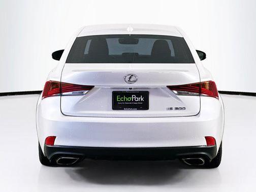 2018 Lexus IS 300 Base