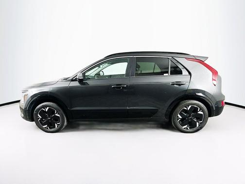 Graphite Gray 2023 Kia Niro EV Wind