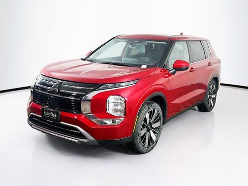 Red Diamond 2025 Mitsubishi Outlander SE 2.5 S-AWC